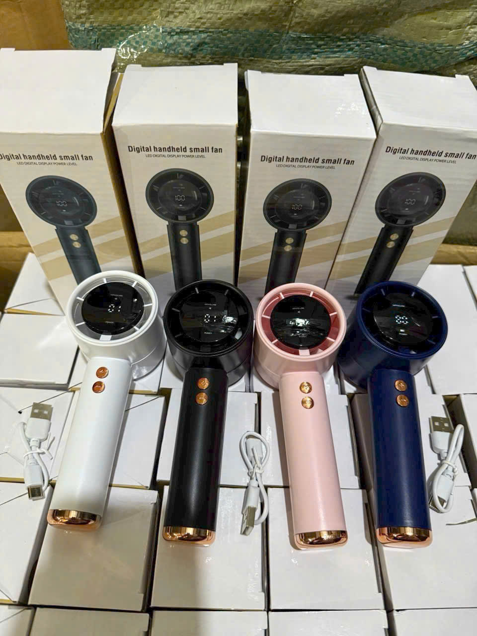 Quạt mini cầm tay N68 (100)