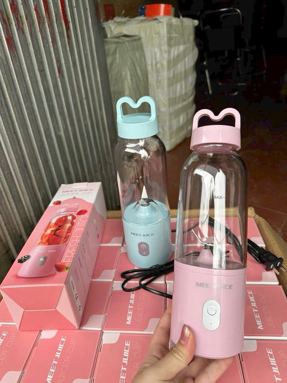 MÁY XAY SINH TỐ CẦM TAY MEET JUICE (25)