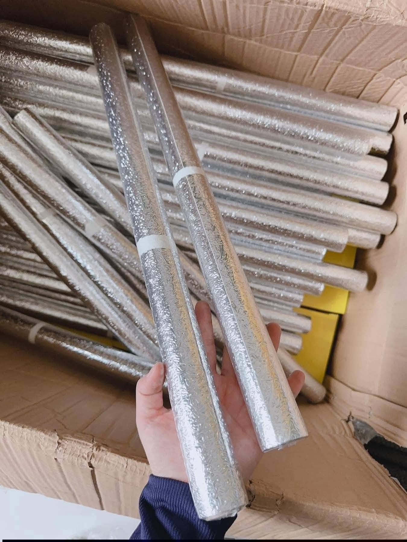 Giấy Bạc Dán Bếp 2m Chống Dầu Mỡ - Giải Pháp Bếp Sạch Đẹp