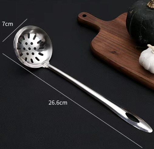 Muôi Thủng Tròn 7cm Inox Cao Cấp - Bền Bỉ, Tiện Lợi