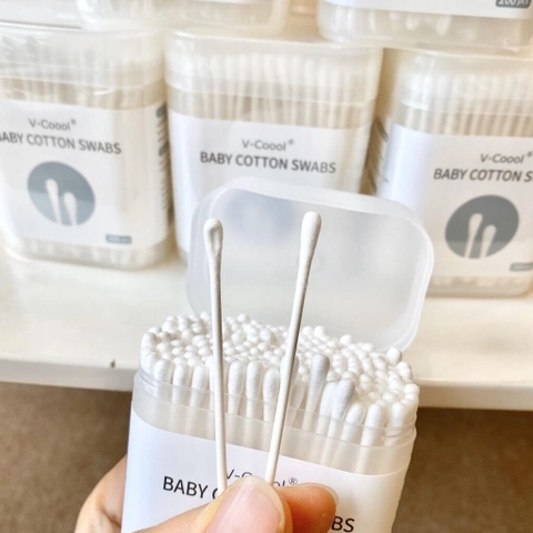 Hộp Tăm Bông VCool Cho Bé (200 Cây) – An Toàn, Mềm Mại