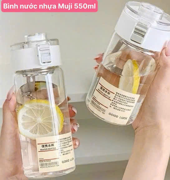 Bình Nước Nhựa Muji 550ml Cao Cấp