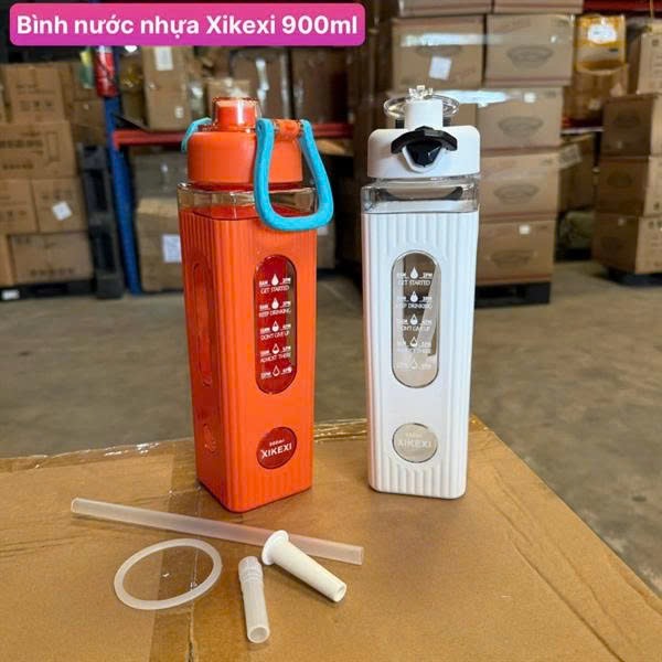 Bình Đựng Nước Nhựa Xikexi 900ml Có Vạch Chia Giờ