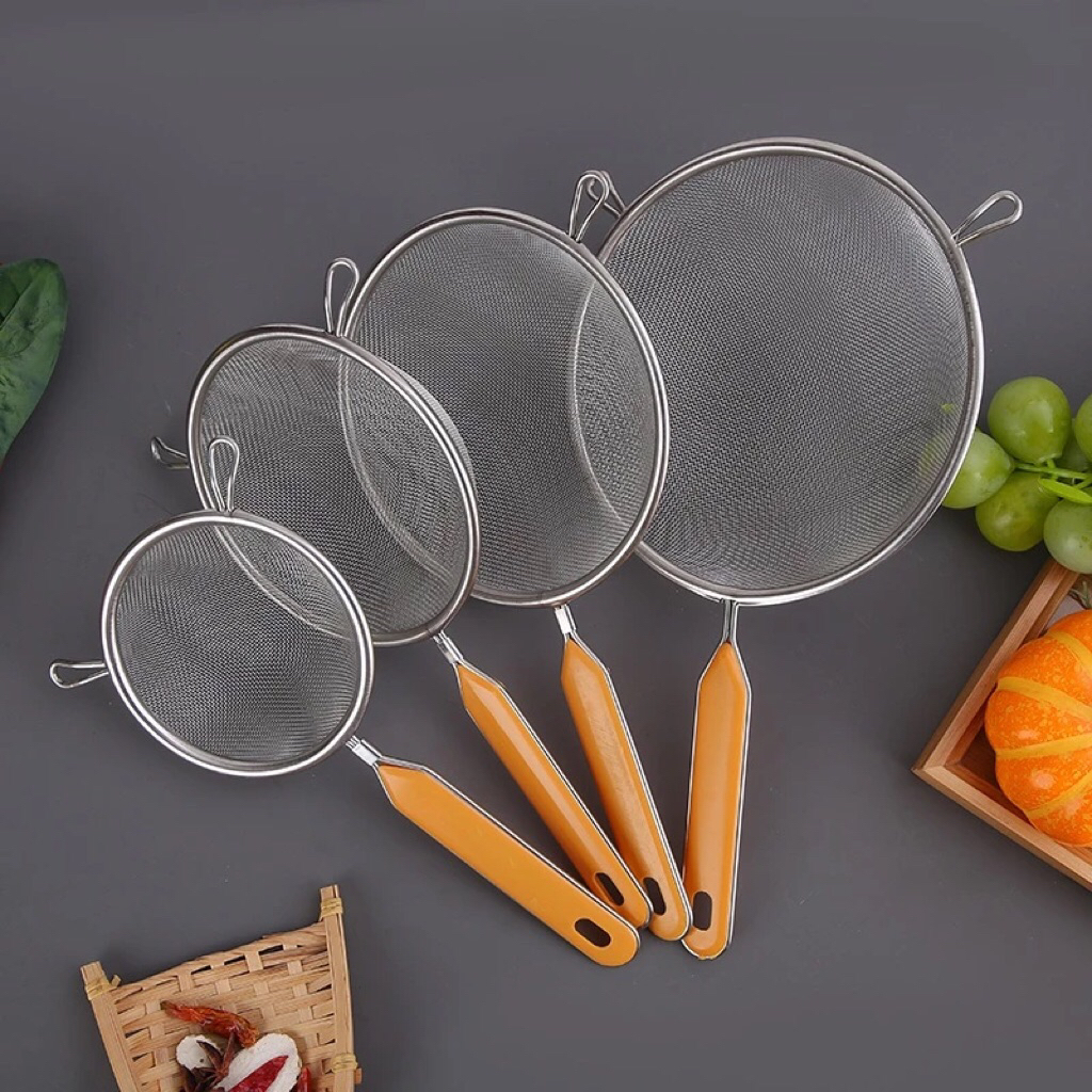 Vợt Lưới Inox Cán Nhựa Vàng Mota 16cm – Rây Lọc Thực Phẩm Cao Cấp
