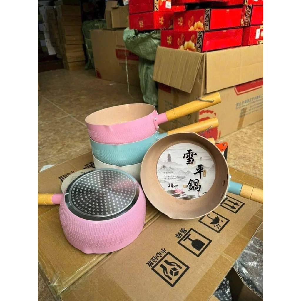 Chảo Hàn Quốc Chống Dính Sâu Lòng Cán Gỗ Size 18cm